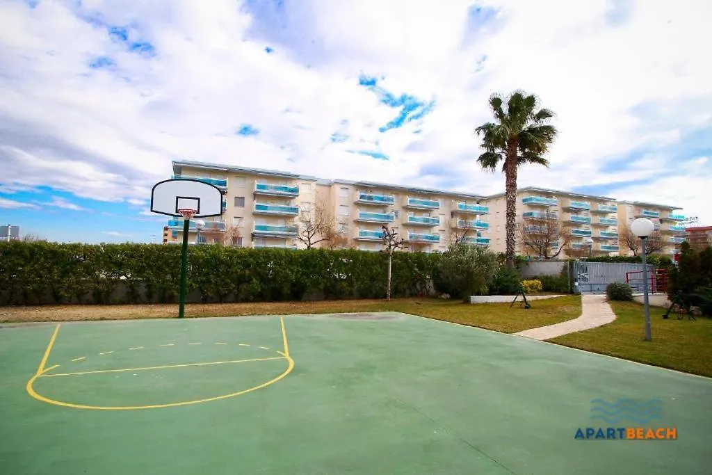 Apartbeach Los Riscos Y Residencial La Pineda