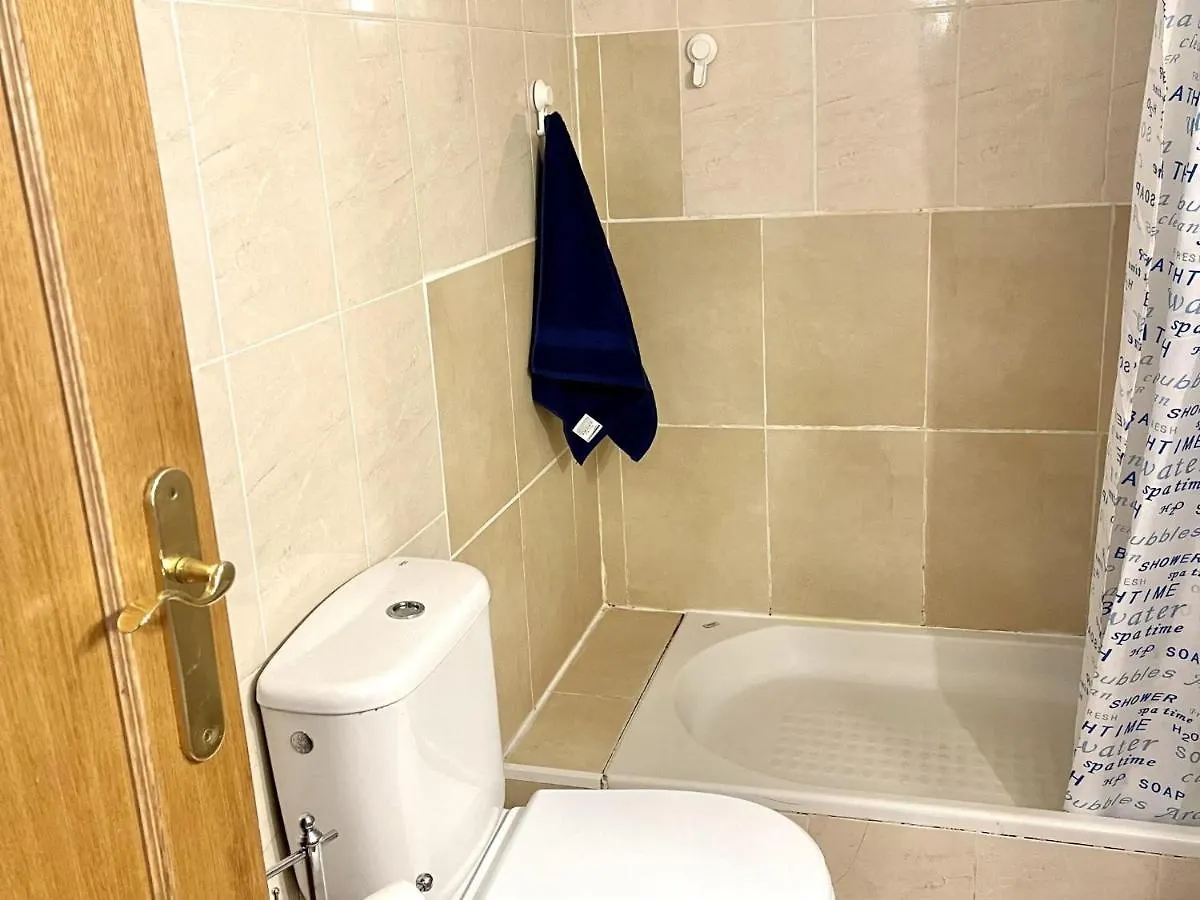Apartbeach Los Riscos Y Residencial La Pineda