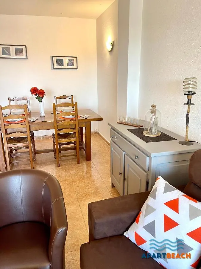 Apartbeach Los Riscos Y Residencial La Pineda