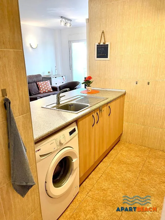 Apartbeach Los Riscos Y Residencial La Pineda